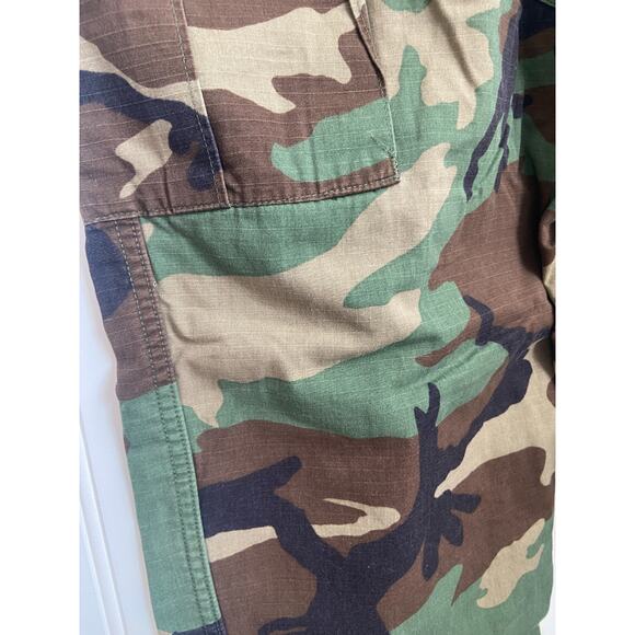 US Army Combat Pants Men Med-Long Woodland Camouflage 8415-01-390-8946 - Picture 6 of 7